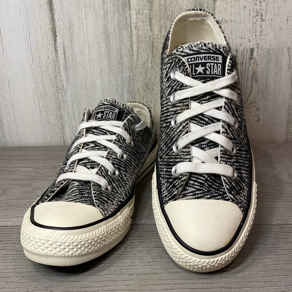 Converse Black and White Patterned Sneakers